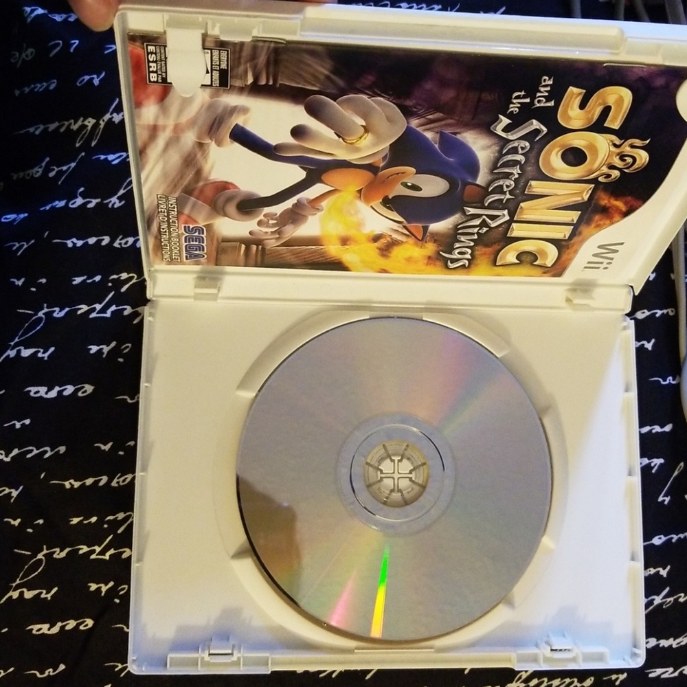 Nintendo Wii bundle.. - Picture 2 of 4